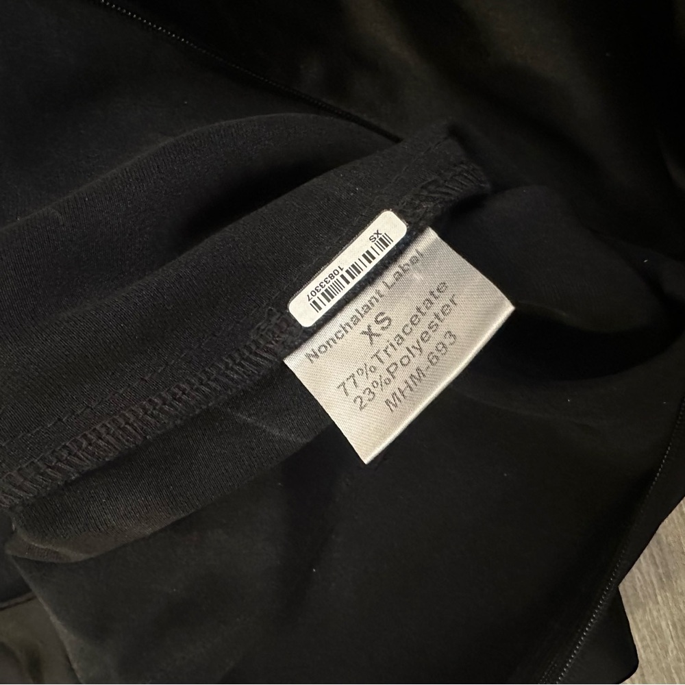 Nonchalant Jasmine Open Back Satin Jumpsuit Black XS - Picture 5 of 5